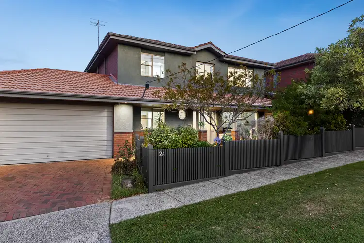 2A Meldrum Street, Kew East VIC 3102