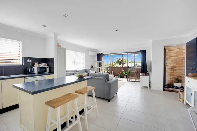 Sixth view of Homely unit listing, 6/46 Oceanic Drive, Mermaid Waters QLD 4218