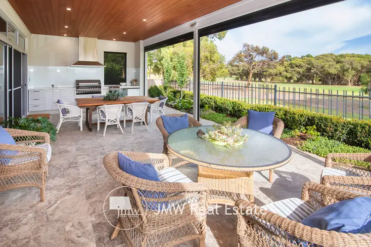 40 Indooroopilly Crescent, Dunsborough WA 6281