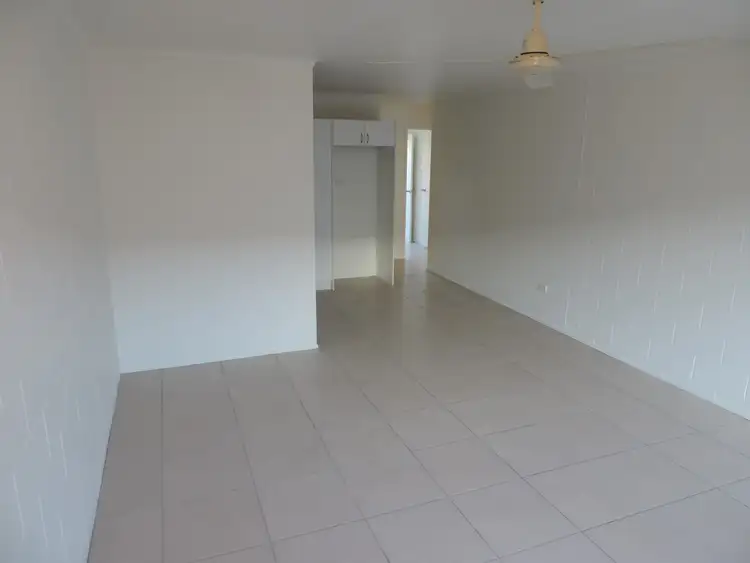 Fourth view of Homely unit listing, 2/132 Queens Road, Hermit Park QLD 4812
