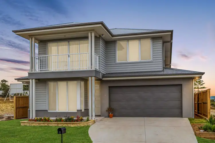 11 Silkstone Circuit, Catherine Hill Bay NSW 2281