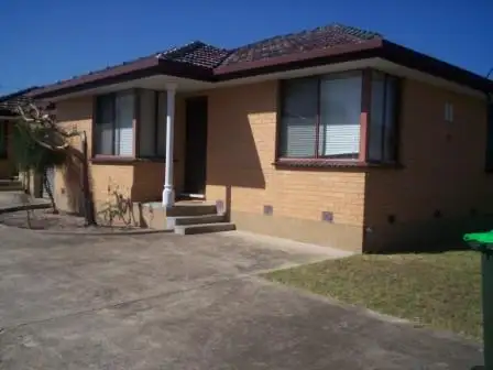 Main view of Homely unit listing, 1/30 Grieve Parade, Altona VIC 3018