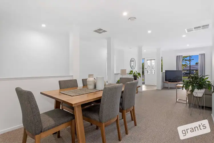 Fourth view of Homely house listing, 8 Douglas Court, Narre Warren North VIC 3804