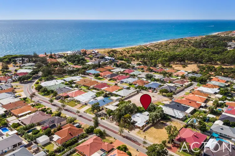 Main view of Homely house listing, 7 Daydream Plaza, Halls Head WA 6210