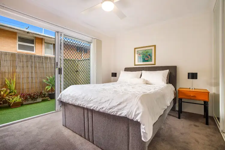 Fourth view of Homely apartment listing, 2/166 Surf Parade, Broadbeach QLD 4218