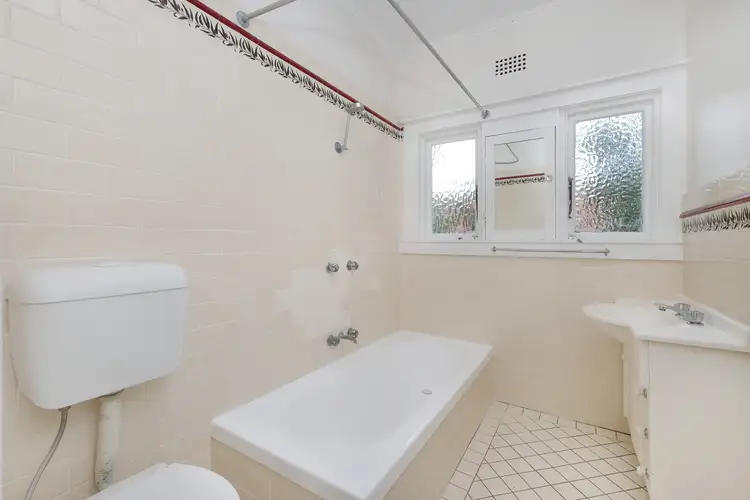 Fourth view of Homely apartment listing, 8/2b Birriga Road, Bellevue Hill NSW 2023