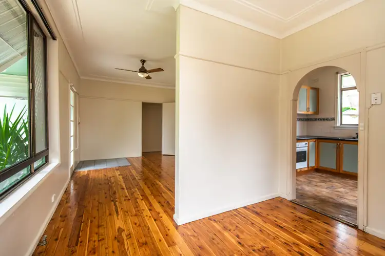 Fourth view of Homely house listing, 4 Petra Avenue, Tamworth NSW 2340