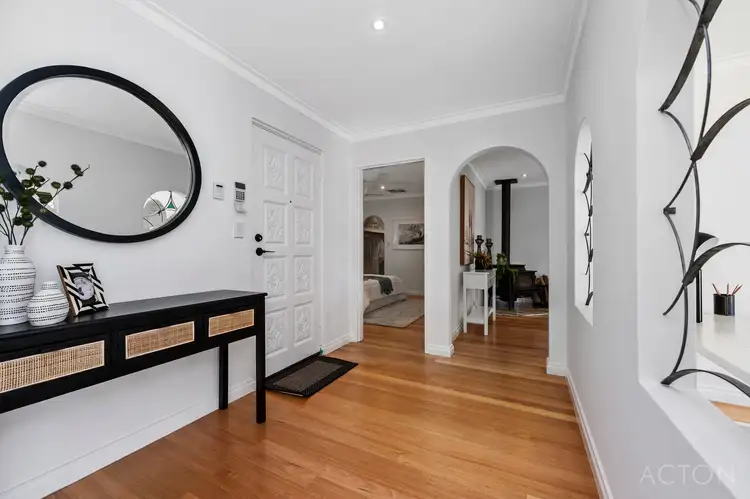 Fifth view of Homely house listing, 1 Monash Court, Halls Head WA 6210