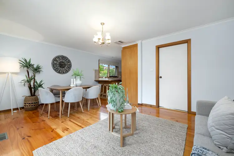 Sixth view of Homely house listing, 8 Lendor Court, Cheltenham VIC 3192