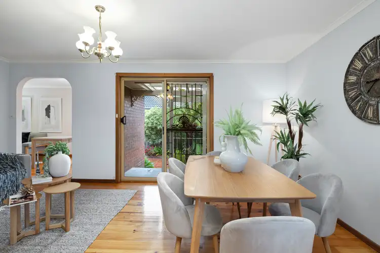 Seventh view of Homely house listing, 8 Lendor Court, Cheltenham VIC 3192