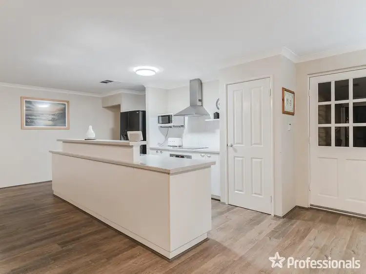 Fourth view of Homely house listing, 6 Monument Boulevard, Baldivis WA 6171