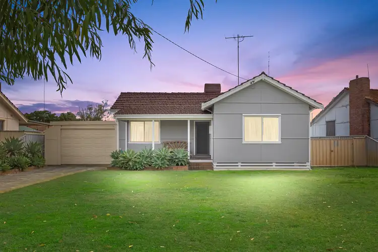 14 WINTON STREET, Carey Park WA 6230