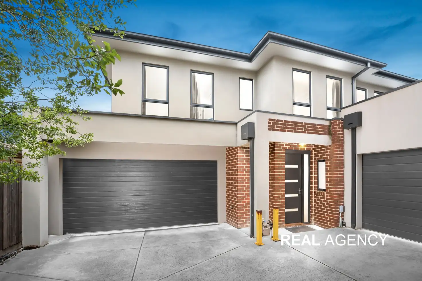 Main view of Homely townhouse listing, 4/16 Manoon Road, Clayton South VIC 3169