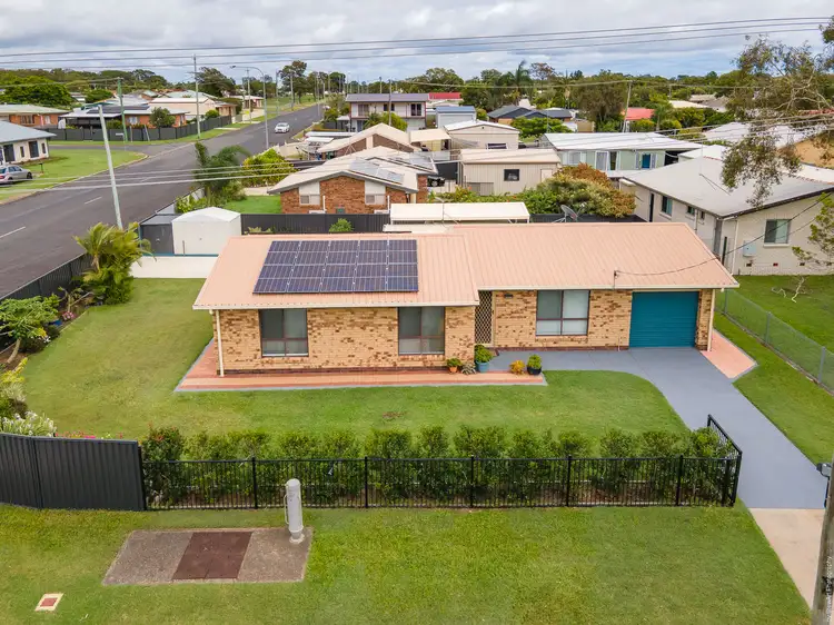 816 Boat Harbour Drive, Urangan QLD 4655