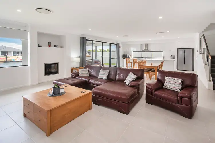 Seventh view of Homely house listing, 20 Burgee Cove, Geographe WA 6280
