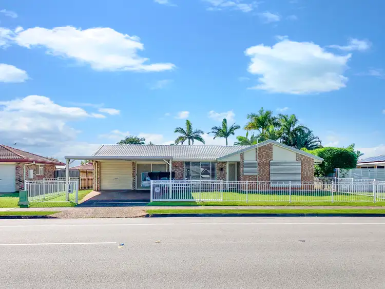 31 School Road, Victoria Point QLD 4165