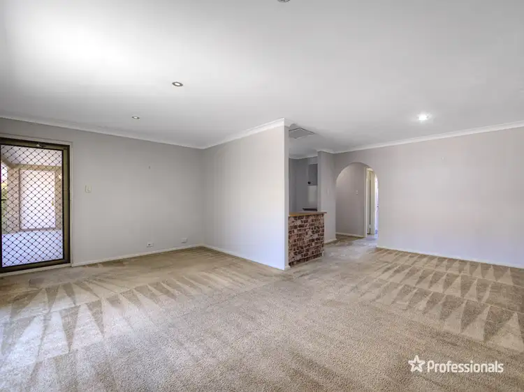 Fifth view of Homely villa listing, 2/26 Grose Way, Noranda WA 6062