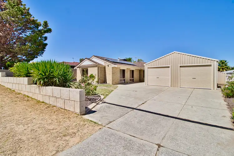43 Camfield Loop, Parmelia WA 6167