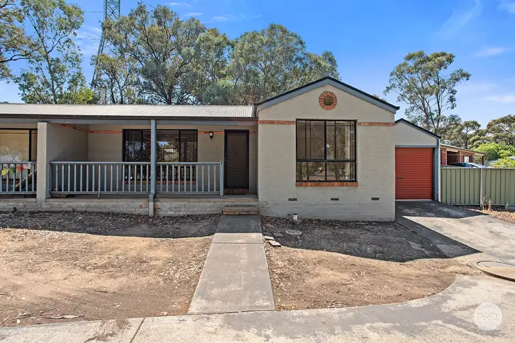 1/103 Osborne Street, Flora Hill VIC 3550