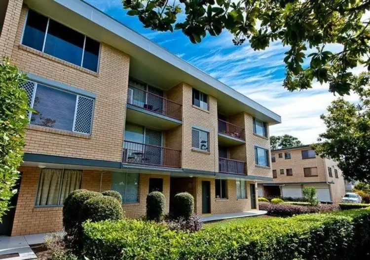 Main view of Homely unit listing, 4/53 Eildon Road, Windsor QLD 4030