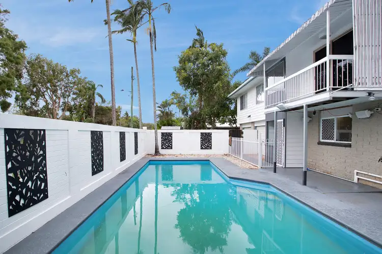 10 Pheasant Street, Slade Point QLD 4740