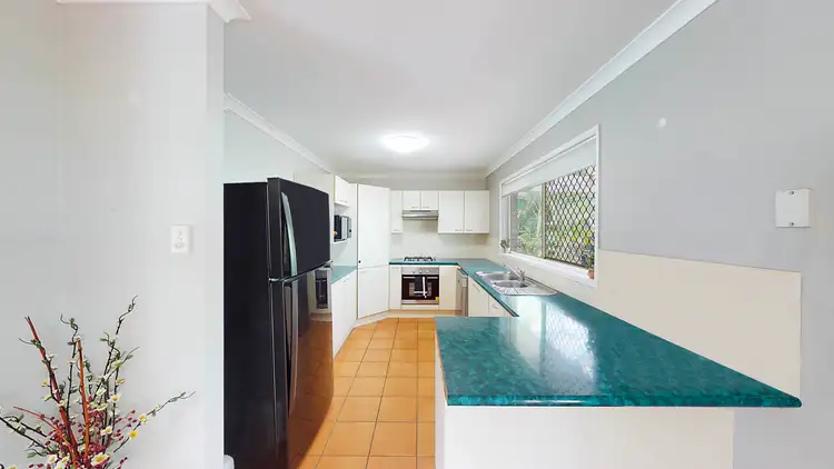 Fifth view of Homely house listing, 2 Hoylake Court, Tewantin QLD 4565