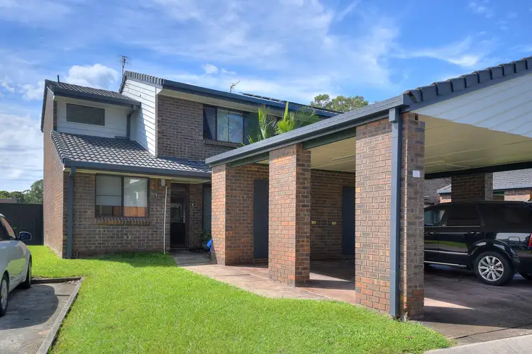 67 Nerang Street "LANTANA"