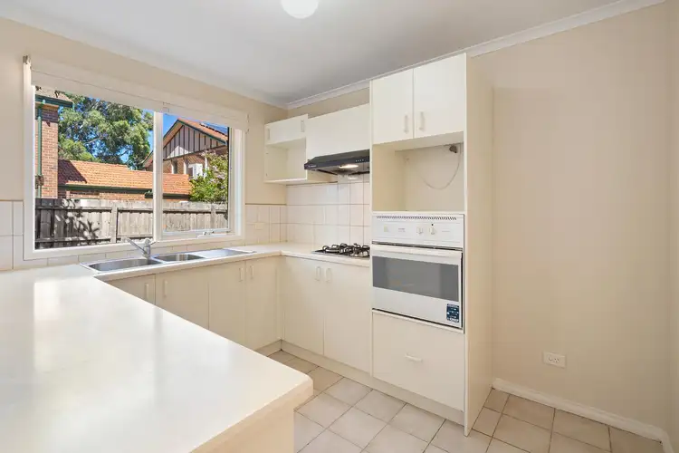 Fourth view of Homely townhouse listing, 18/12 Surrey Road, Mount Waverley VIC 3149