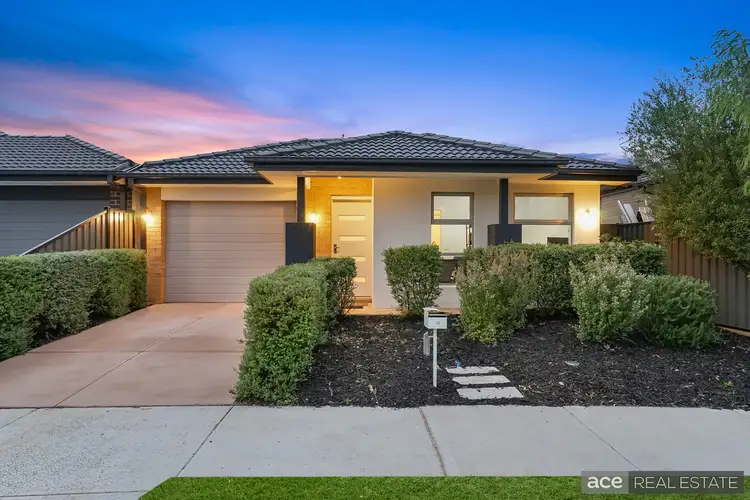 12 Malmesbury Avenue, Truganina VIC 3029