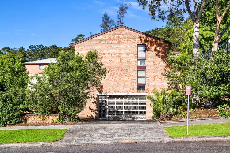 2/5 Hills Street, Gosford NSW 2250