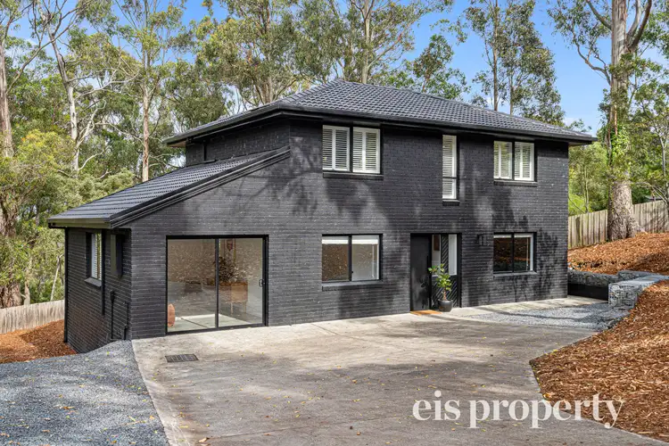 8 Summer Court, Mount Nelson TAS 7007