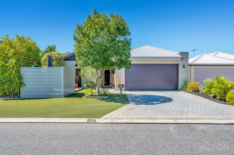 10 Bushlark Turn, Erskine WA 6210