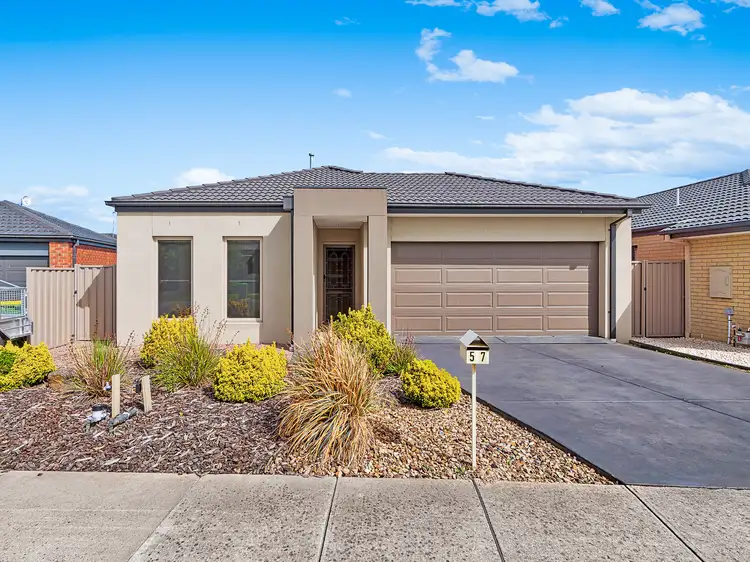 57 Villella Drive, Pakenham VIC 3810