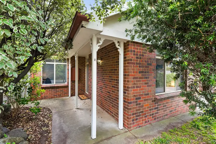 2/11 George Steet, Belmont VIC 3216