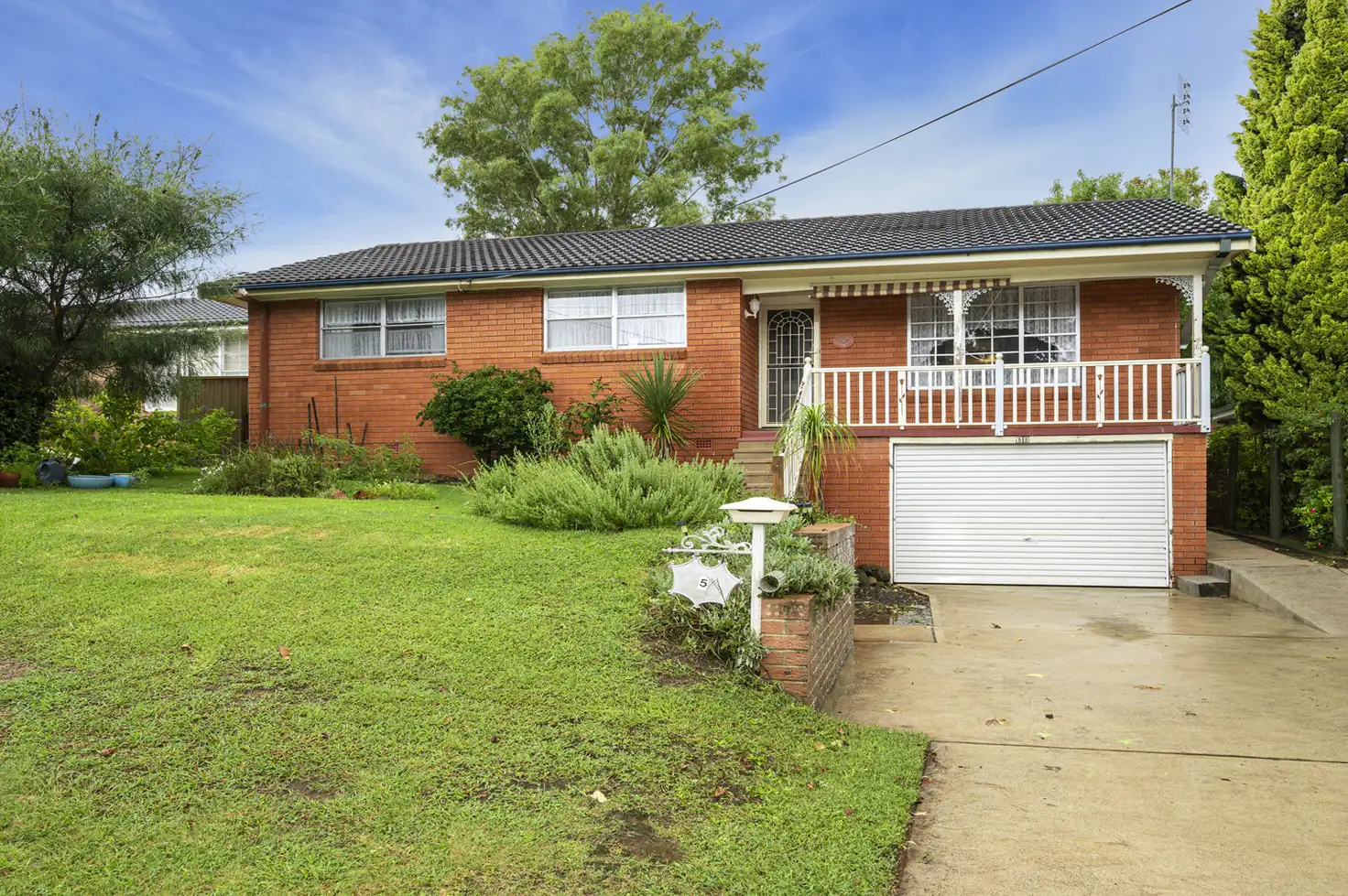 Main view of Homely house listing, 5 Flinders Avenue, Camden South NSW 2570