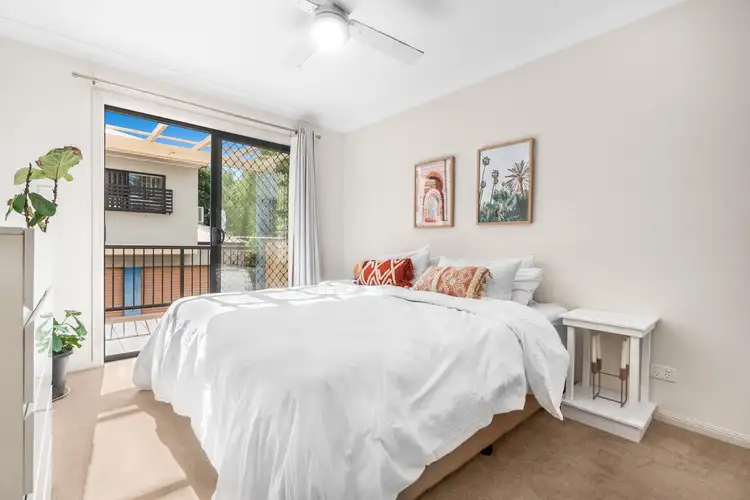 Sixth view of Homely unit listing, 3/44-46 Riding Road, Hawthorne QLD 4171
