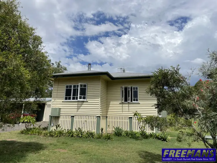31 Ironbark Place, Nanango QLD 4615