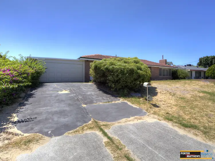 4 Lynstead Street, Beckenham WA 6107