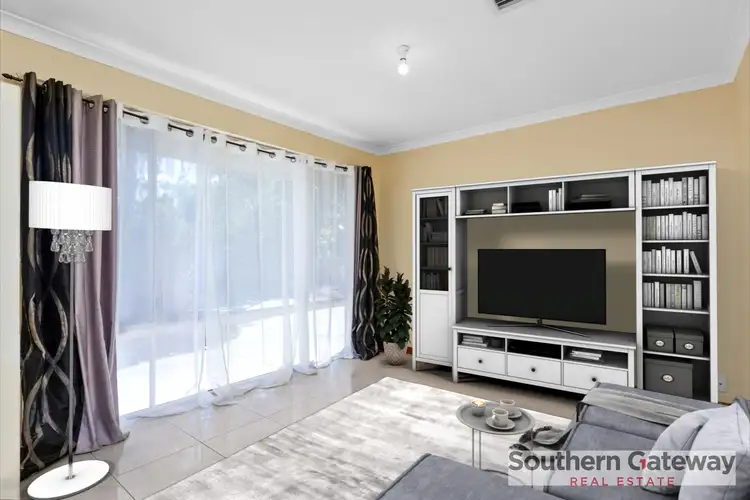 Second view of Homely house listing, 2 Ferris Green, Parmelia WA 6167
