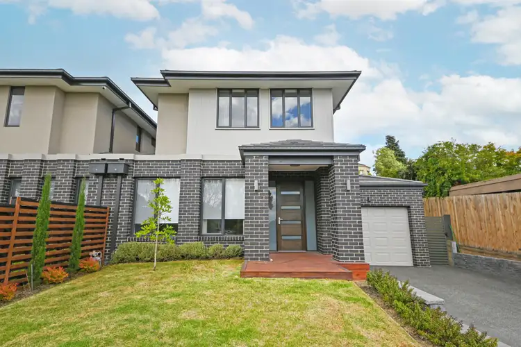 12a Oak Hill Road, Mount Waverley VIC 3149