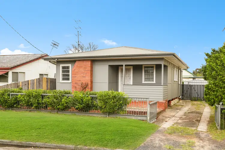 40 Pacific Avenue, Ettalong Beach NSW 2257