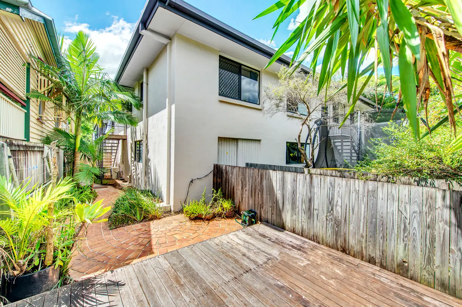 Main view of Homely apartment listing, 2/19 Lindsay Street, Hawthorne QLD 4171