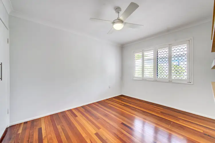 Fourth view of Homely apartment listing, 2/19 Lindsay Street, Hawthorne QLD 4171