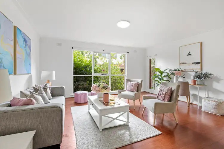 2/15 Yerrin Street, Balwyn VIC 3103