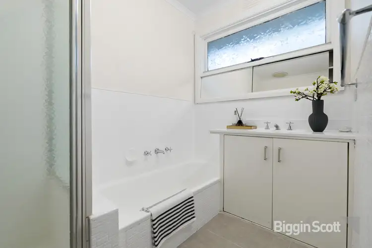 Fifth view of Homely unit listing, 2/37 Bedford Road, Ringwood VIC 3134
