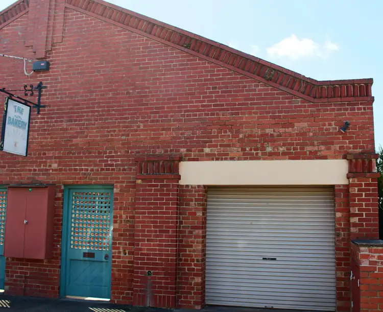 26 Potter Street