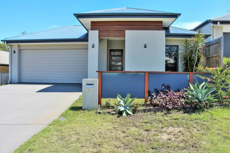 37 Isidore Street, Augustine Heights QLD 4300