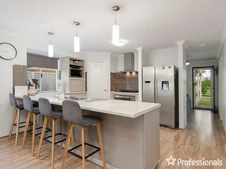 Fourth view of Homely house listing, 10 Lucan Lane, Baldivis WA 6171