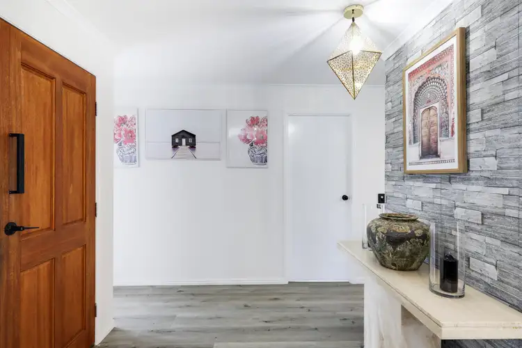 Fifth view of Homely house listing, 8 Agatha Court, Oxenford QLD 4210