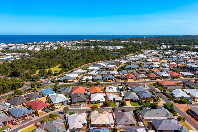 Sixth view of Homely house listing, 30 SAPPHIRE ROAD, Dalyellup WA 6230